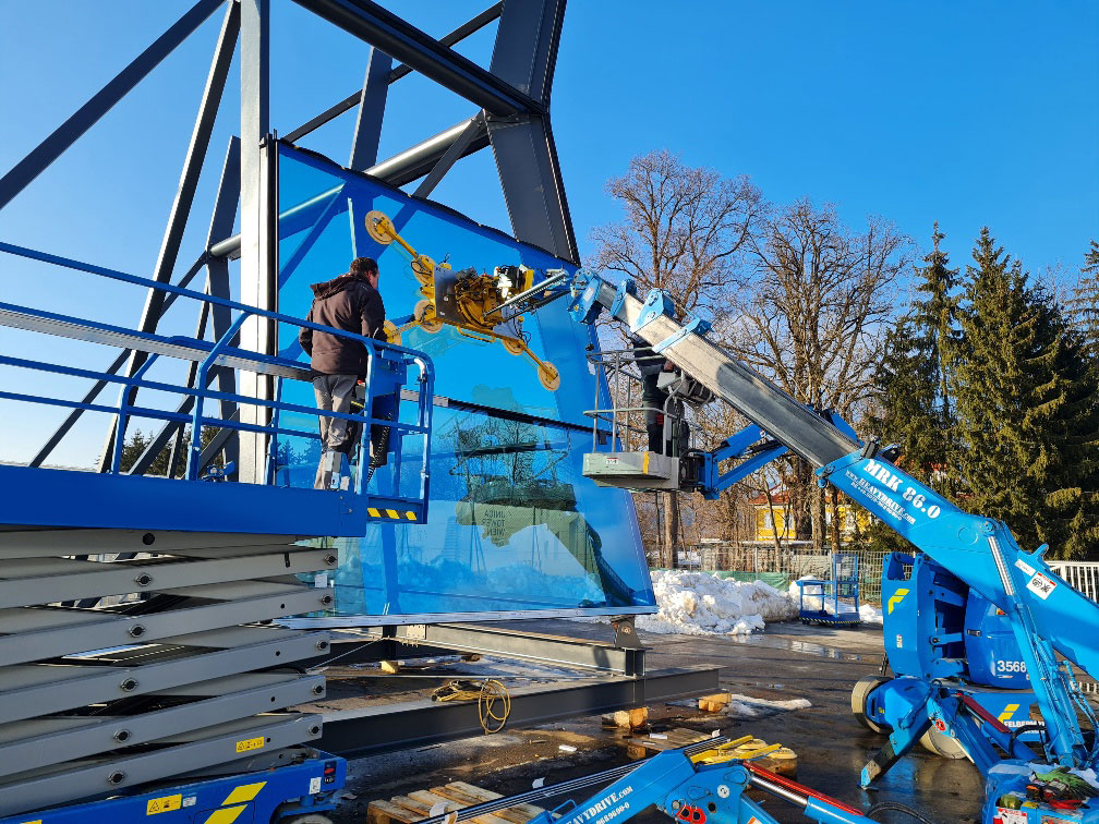 Heavydrive Testeinsatz mit MRK 86.0 und Überkopf-Manipulator VSGU 800 K Bildrechte: Heavydrive.com