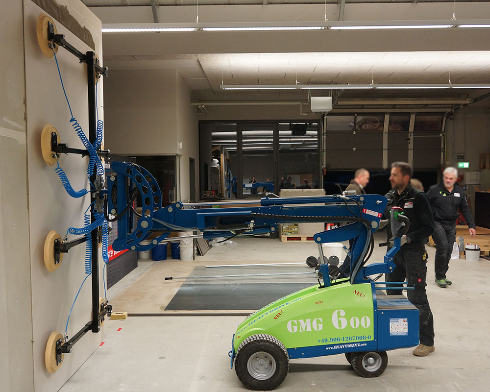 Großformatige Fliesen und Bodenplatten legen mit den Verlegungsroboter GMG | Großformatige Fliesen und Bodenplatten legen mit den Verlegungsroboter GMG