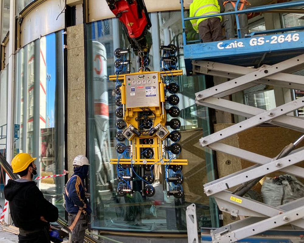 VSG 1250 KR - Vakuum-Sauganlage für gebogene Scheiben, bis 1250 kg Traglast | Vakuum-Sauganlage für gebogene Scheiben, bis 1250 kg Traglast - VSG 1250 KR