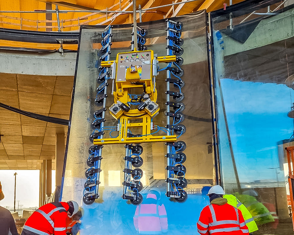 VSG 1250 KR - Vakuum-Sauganlage für gebogene Scheiben, bis 1250 kg Traglast | Vakuum-Sauganlage für gebogene Scheiben, bis 1250 kg Traglast - VSG 1250 KR