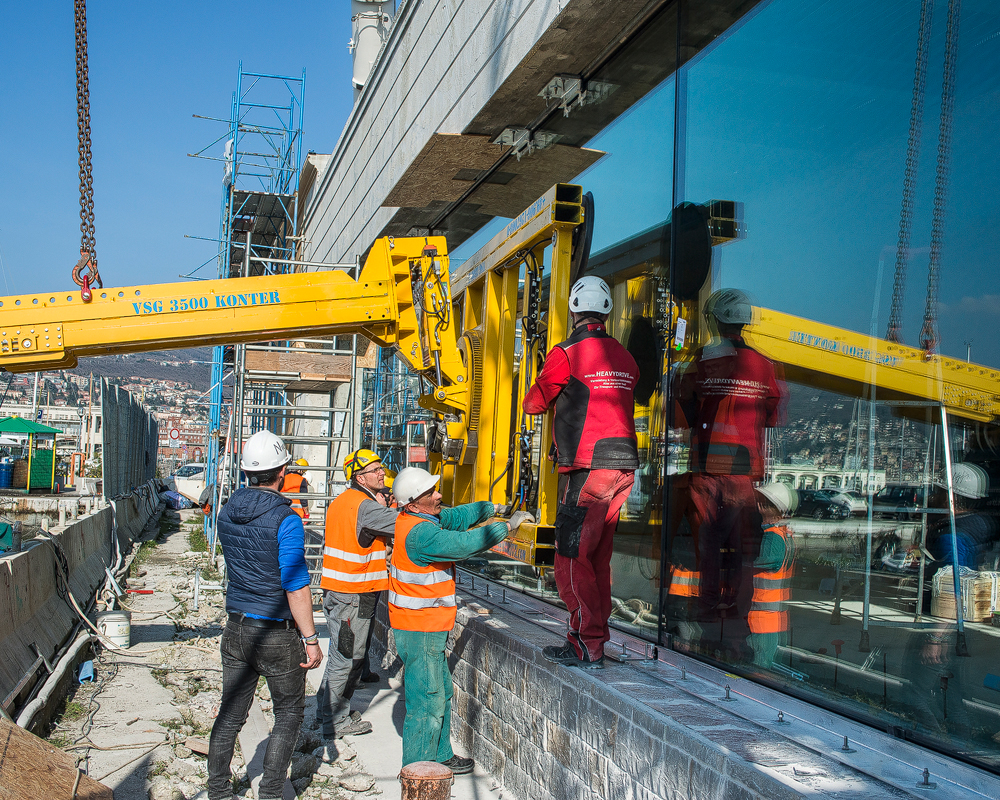 VSG 3500 K MH-4 - Vakuum-Sauganlage, bis 3500 kg Traglast-  für lange Scheiben | Vakuum-Sauganlage, bis 3500 kg Traglast - VSG 3500 K MH -4