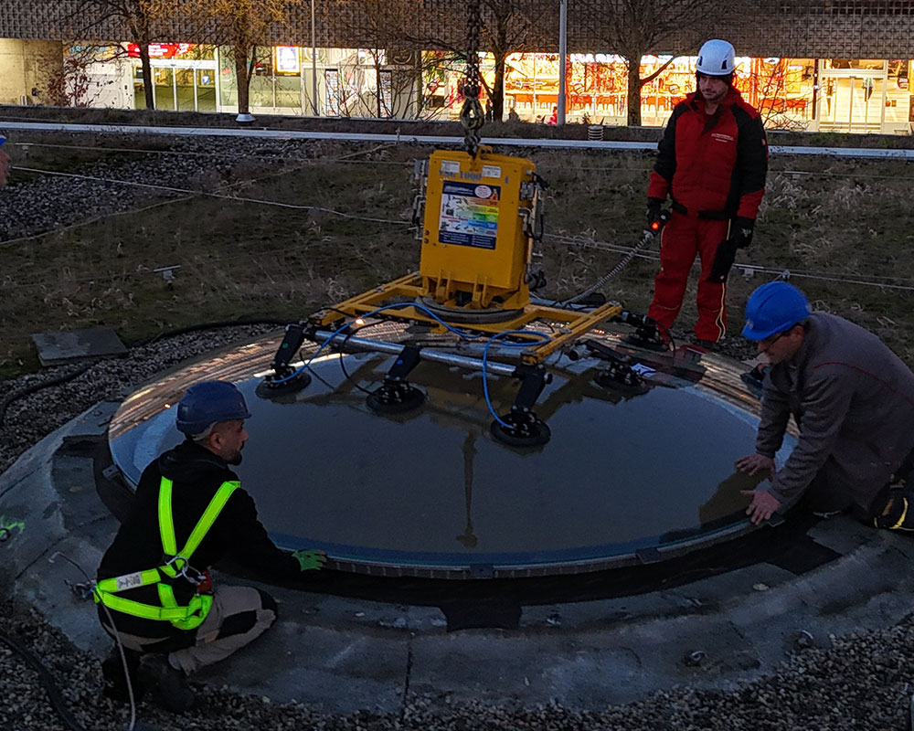 VSG 1500 KR SP - Vakuum-Sauganlage für sphärisch- bzw. kugelförmig gebogene Scheiben, bis 1500 kg Traglast | Vakuum-Sauganlage für sphärisch- bzw. kugelförmig gebogene Scheiben, bis 1500 kg Traglast - VSG 1500 KR SP